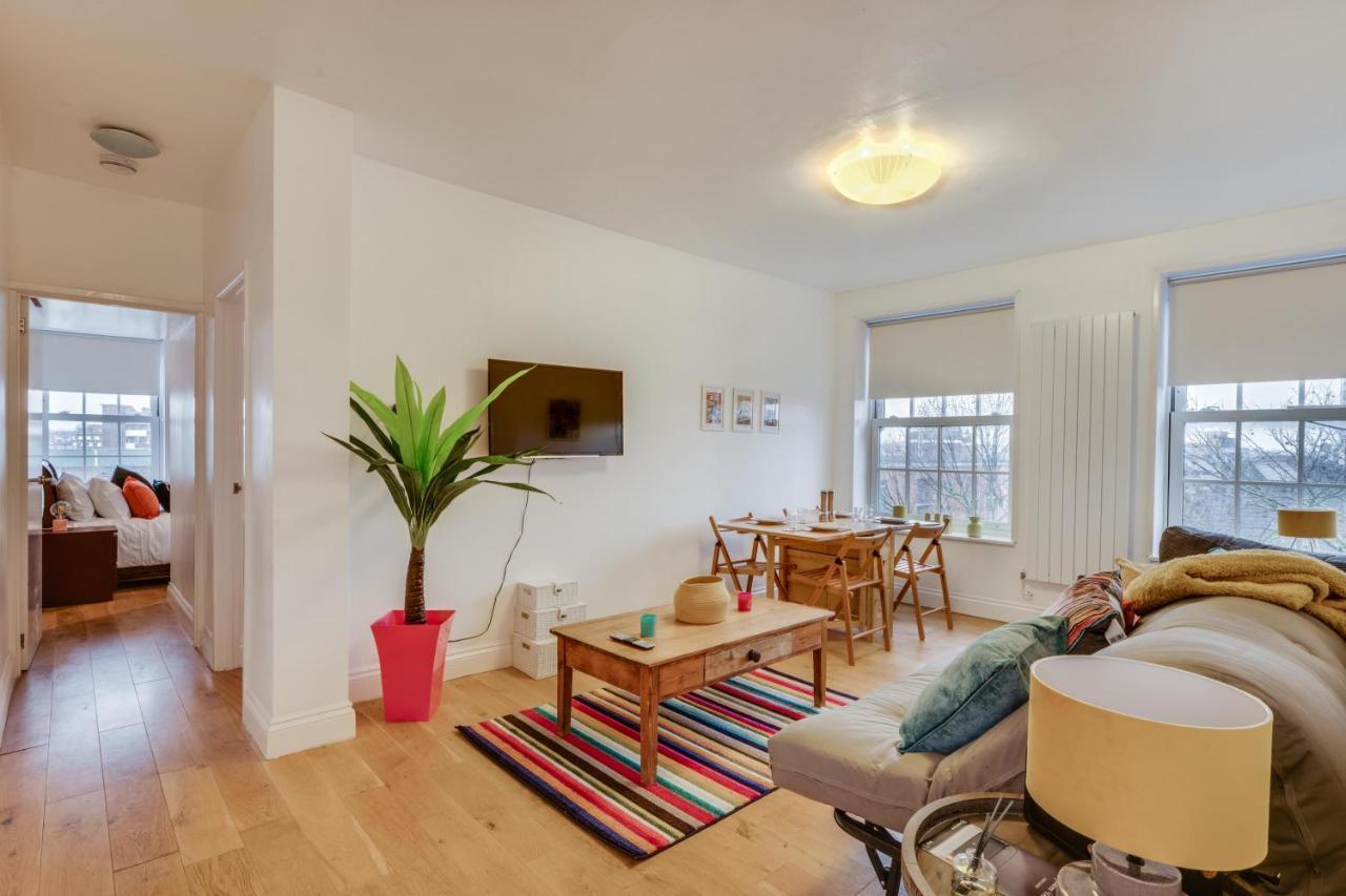Nine Elms, Battersea 2 Bed Apartment