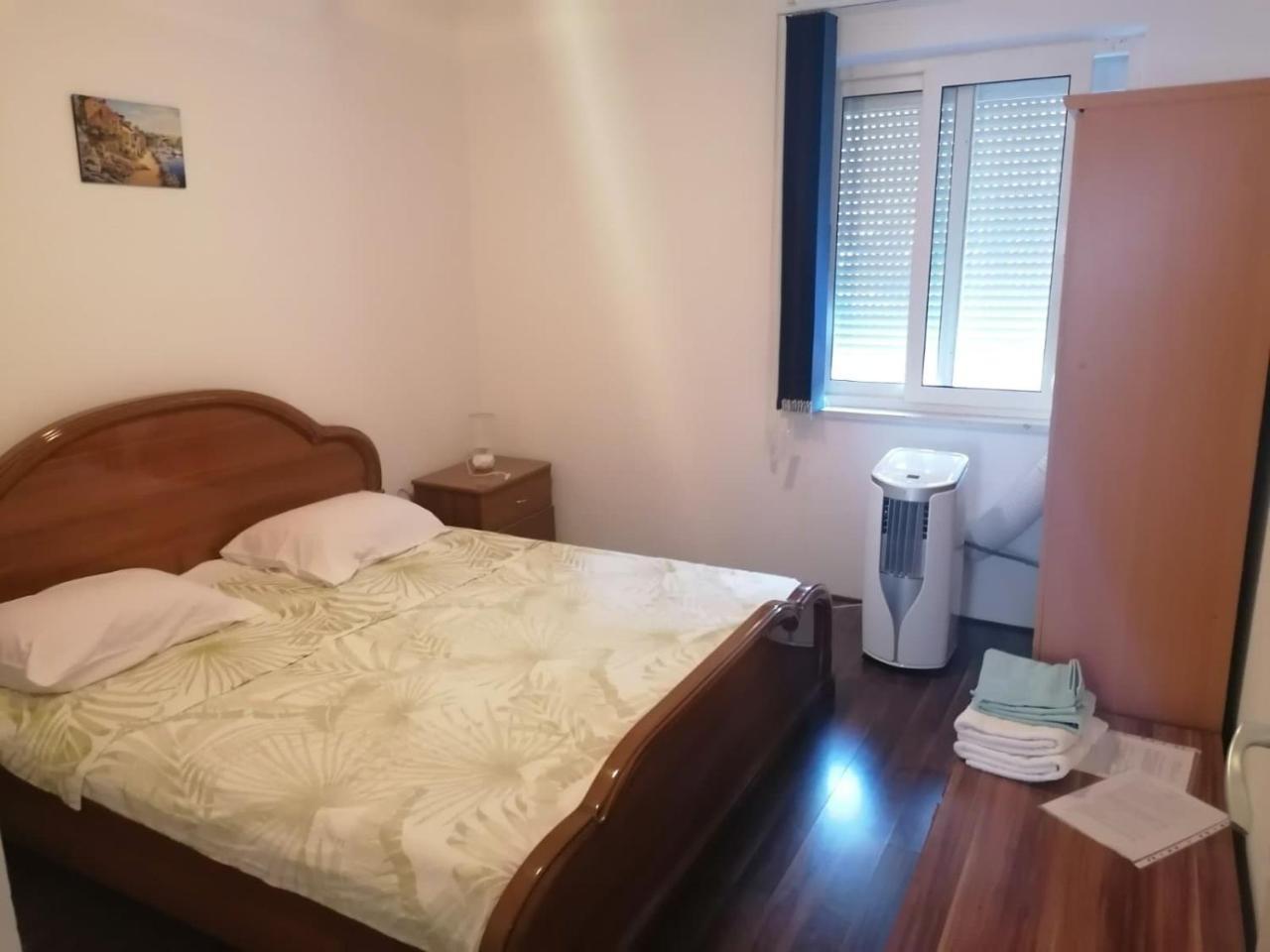 Apartment Oscar