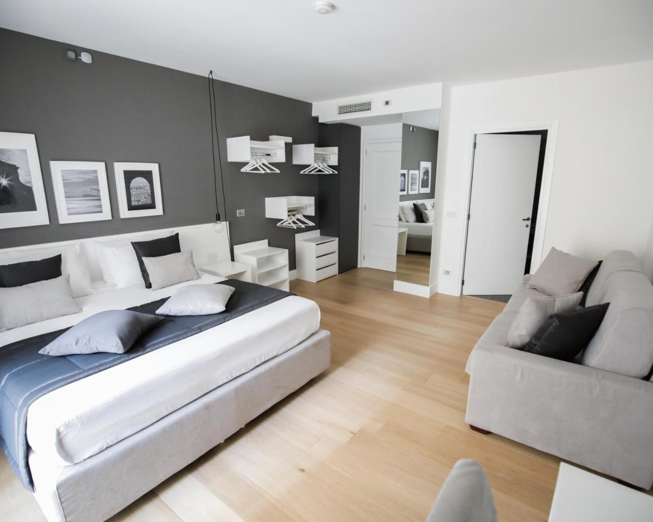 B&B Lionora