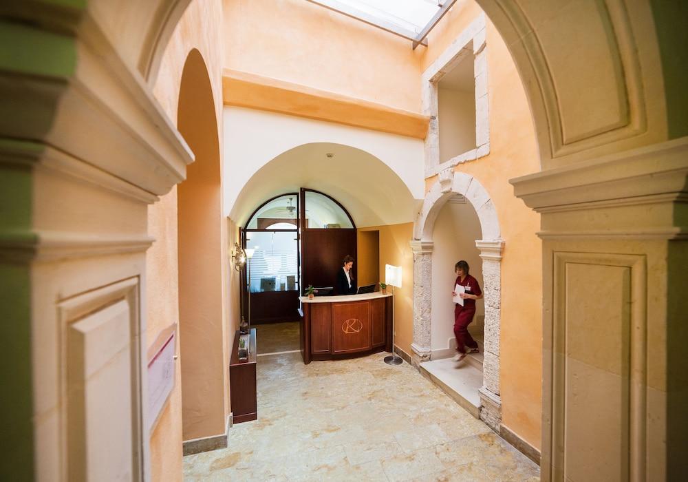 Palazzo Artemide 2