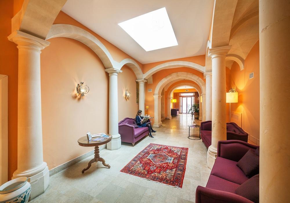 Palazzo Artemide