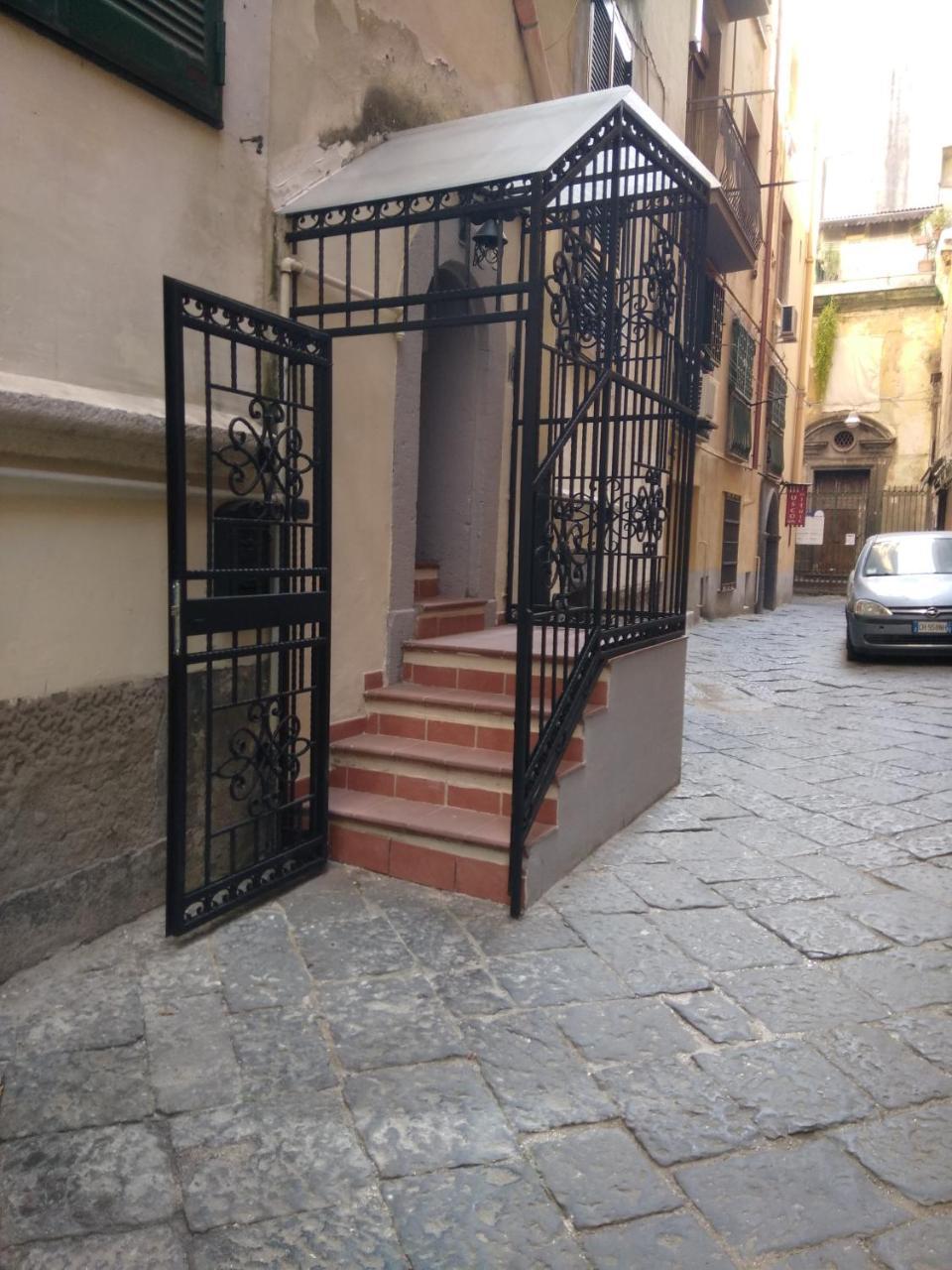 Home in Love: Vicoletto Dei Presepi 2