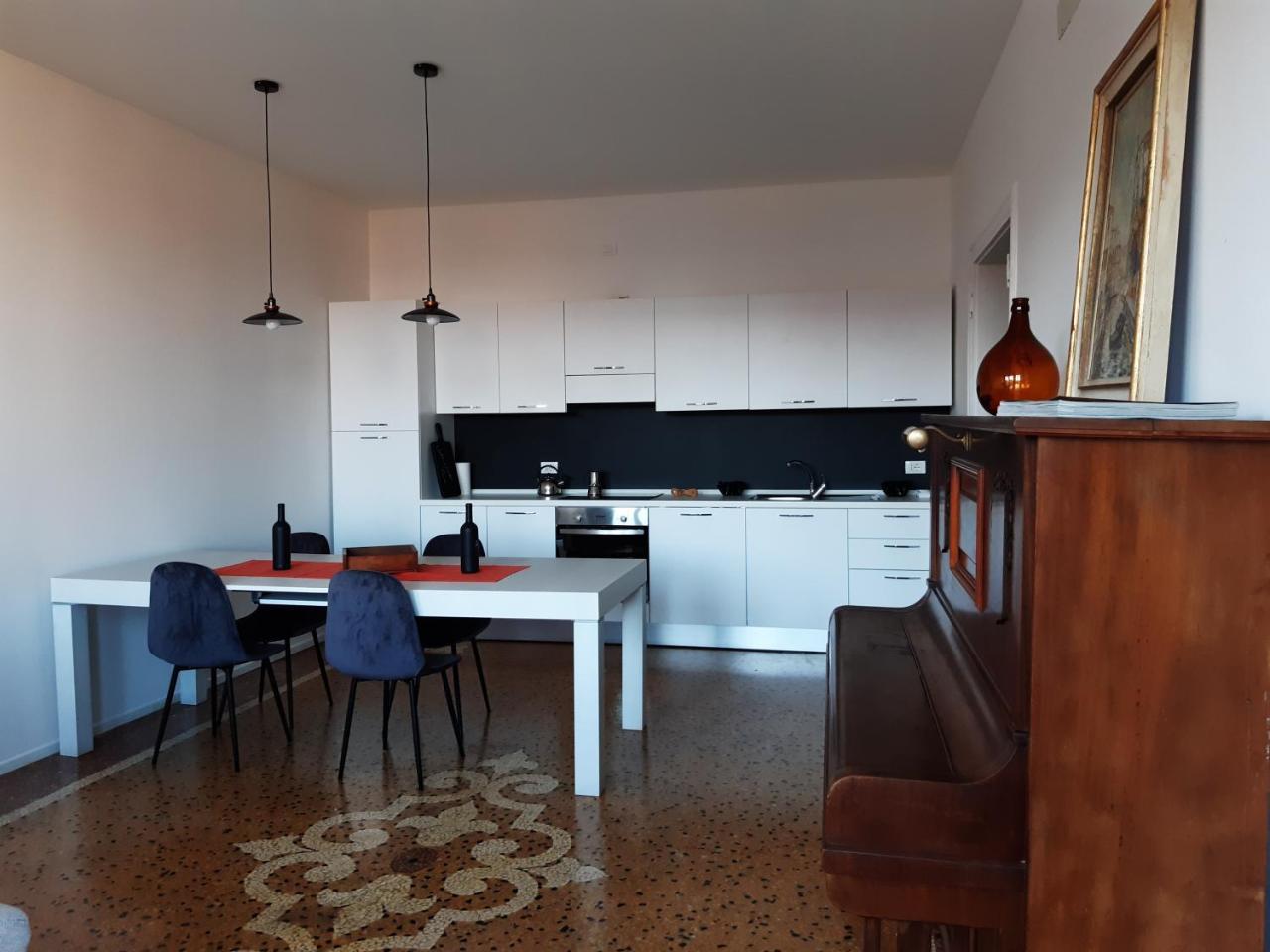 Sunrise Apartment in Giudecca 1