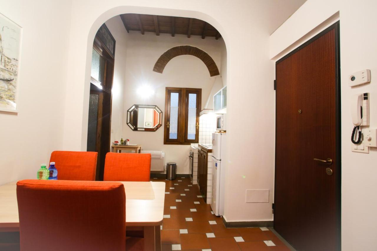 Via Guelfa Apartment 2
