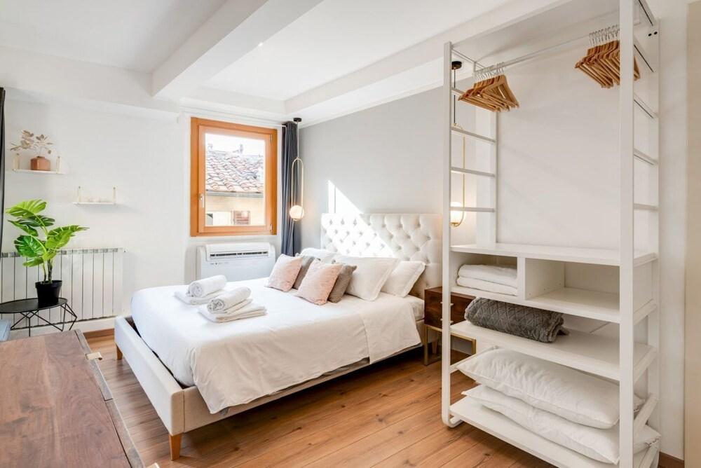 Santa Croce Flat - Modern Apartment 2