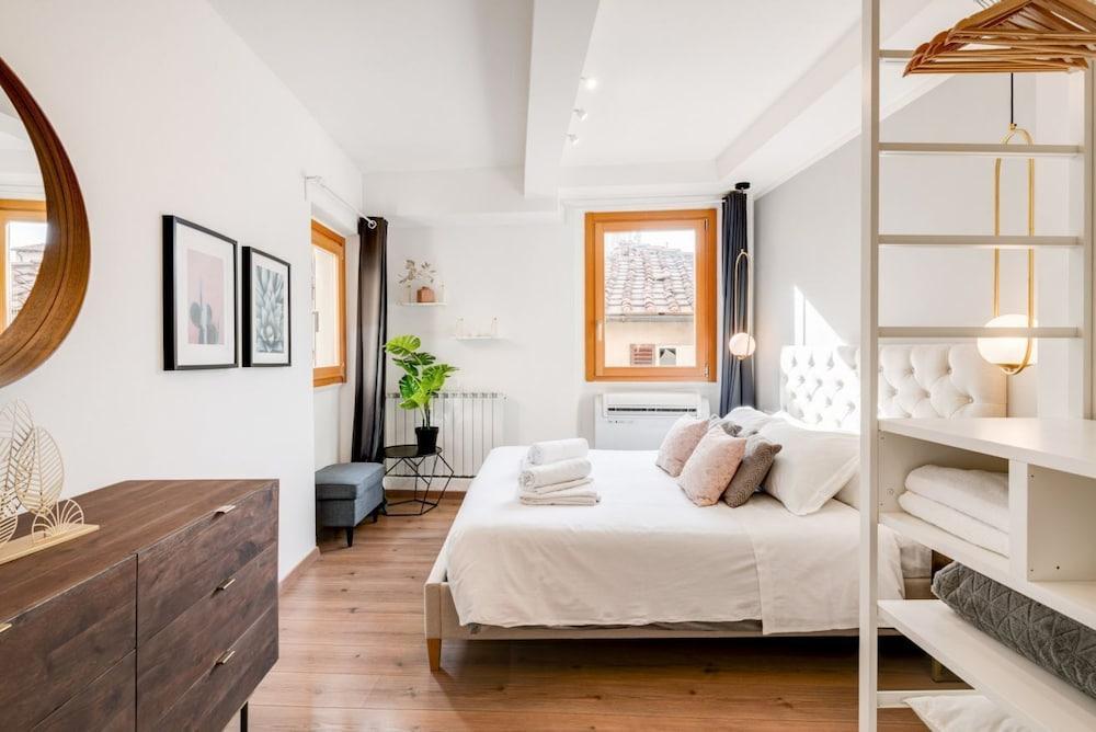 Santa Croce Flat - Modern Apartment 1