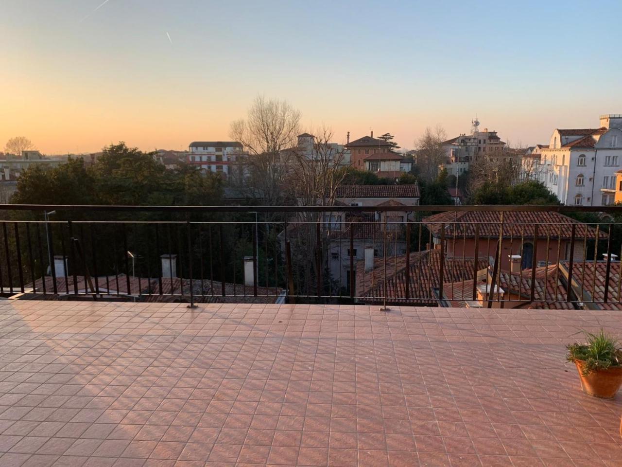 Terrace Apartments Amazing View 1