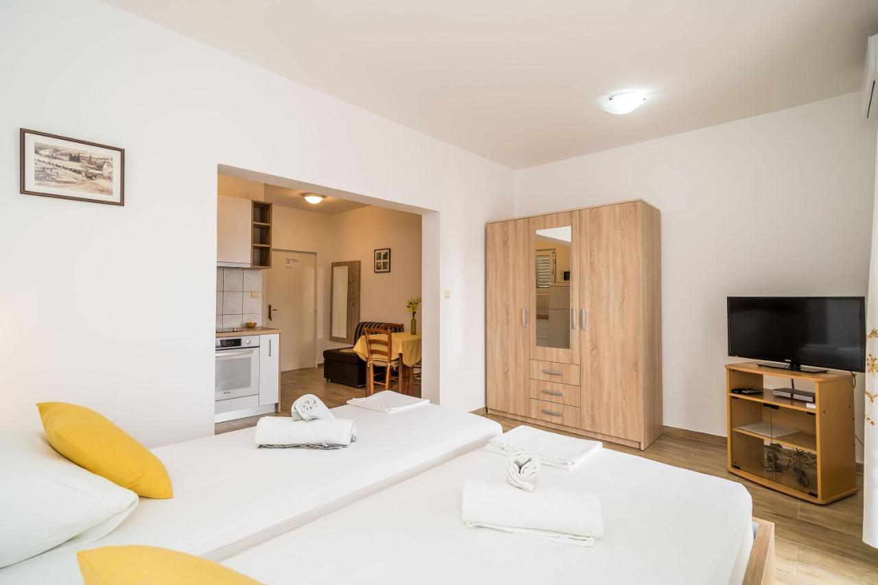 Guest House Nenada 1