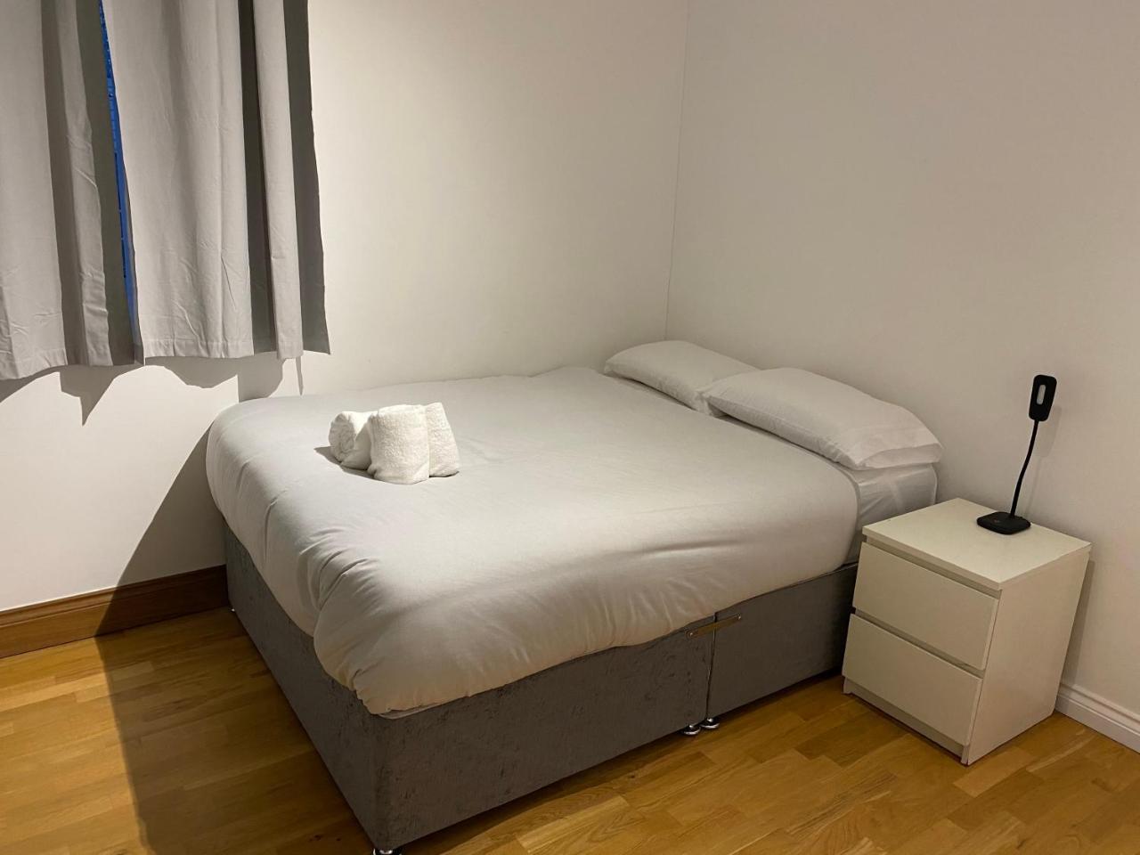 Lovely 3-Bed Apartment in Central London 1