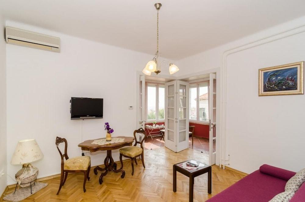 Holiday Home Patricija 2