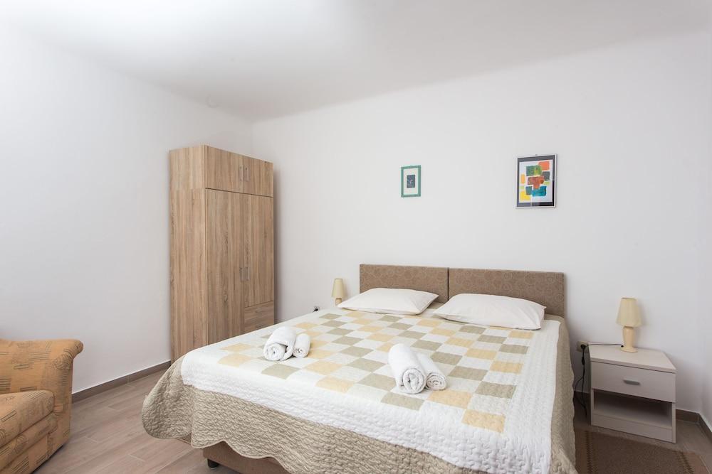 Apartment Family Tokic