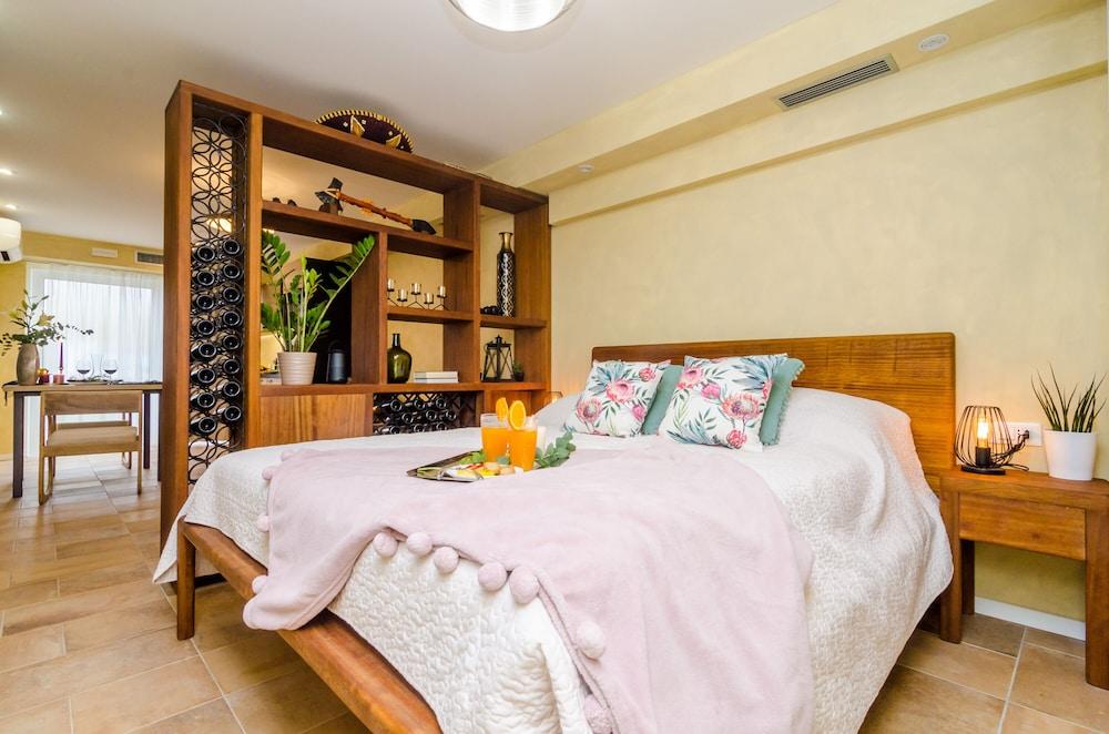Apartment City Getaway 2