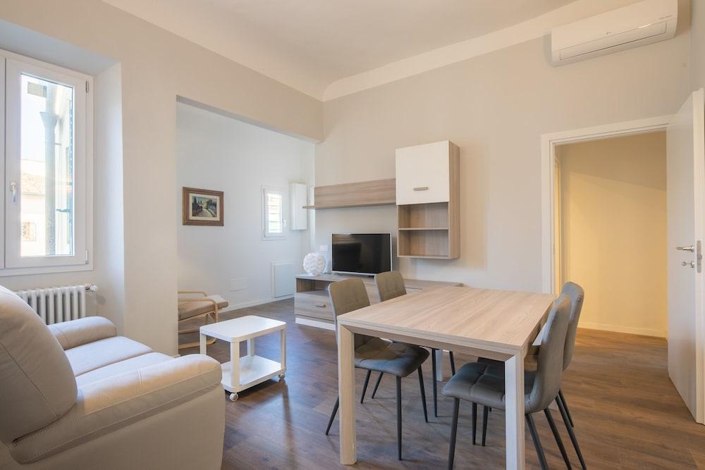 Indipendenza House by Mmega