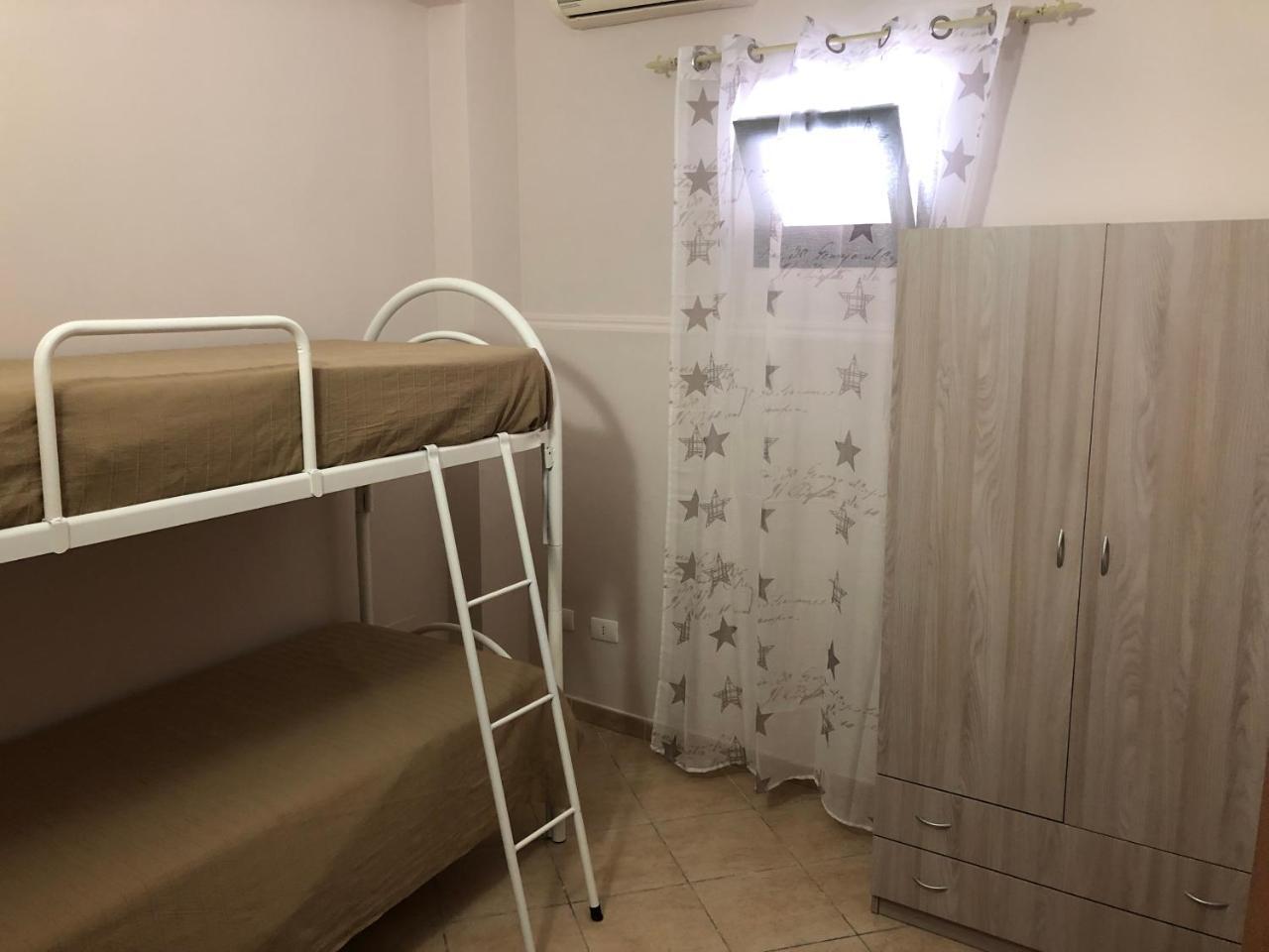 Sunflower Cottage 1
