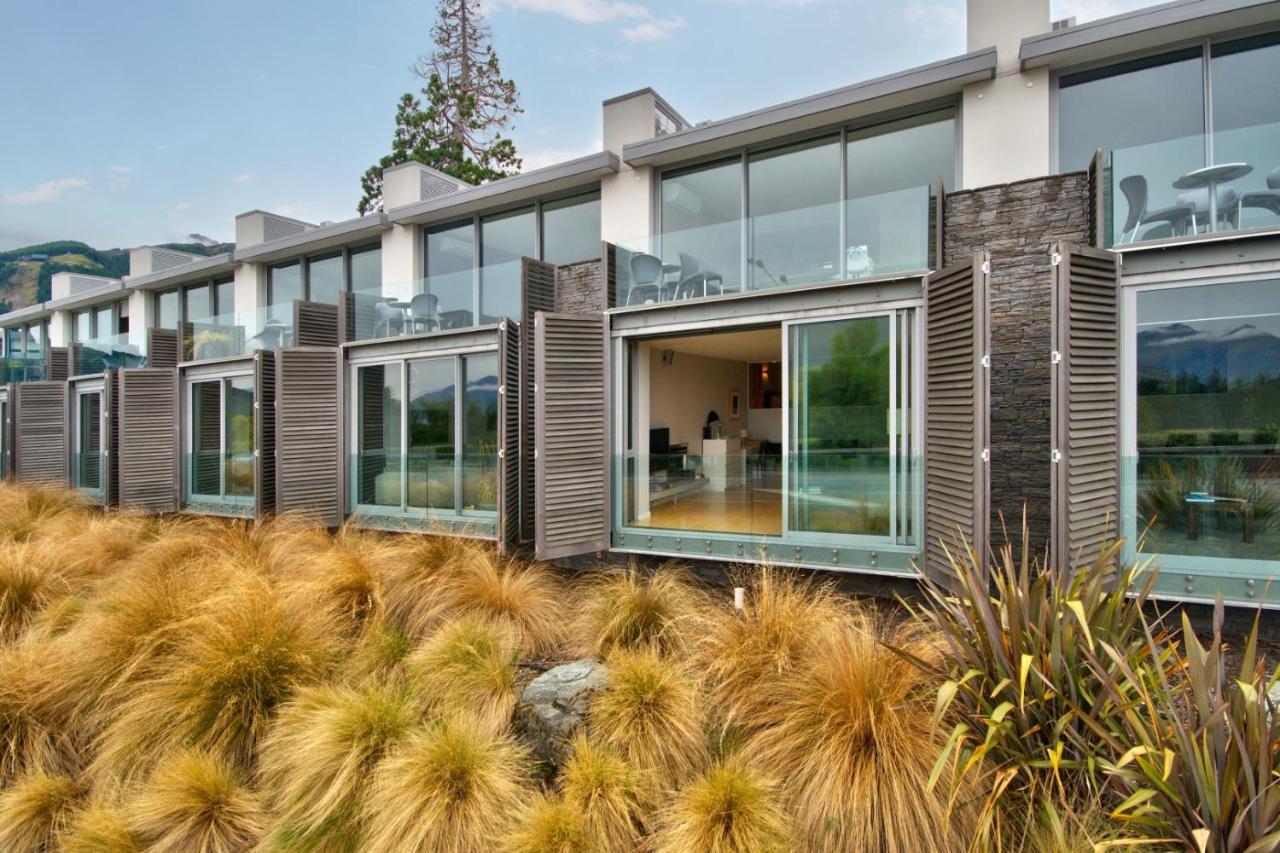 Lake View @ Pounamu 1