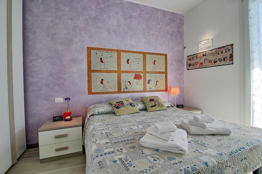 Logicasa Zazzi House 1