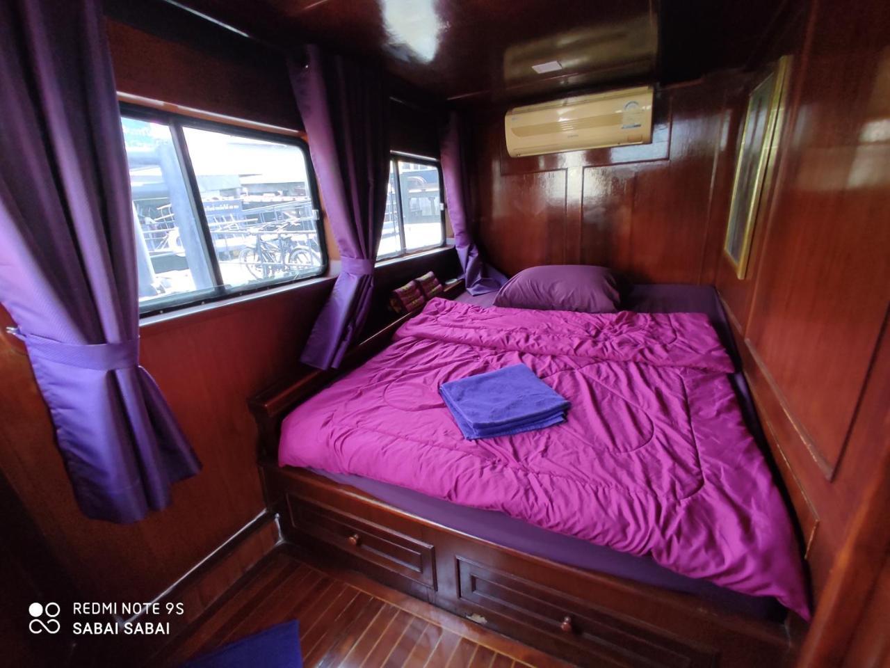 Sabai Sabai Liveaboard Bangkok 2
