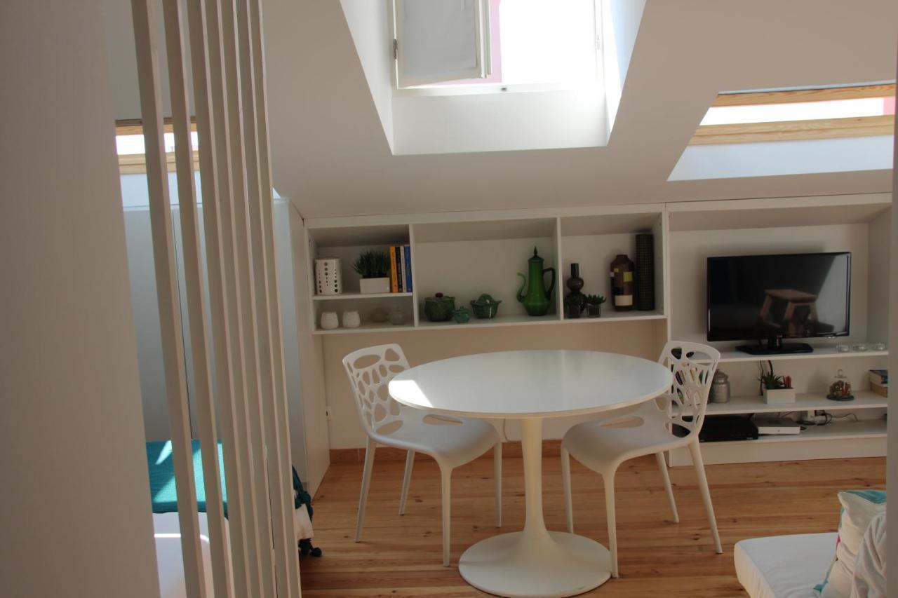 Largo Trigueiros Light-Filled Loft Apartment