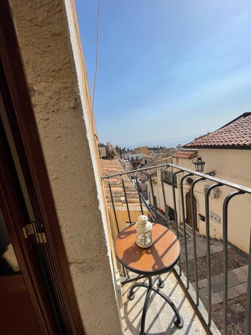 Panoramic Taormina Center 1