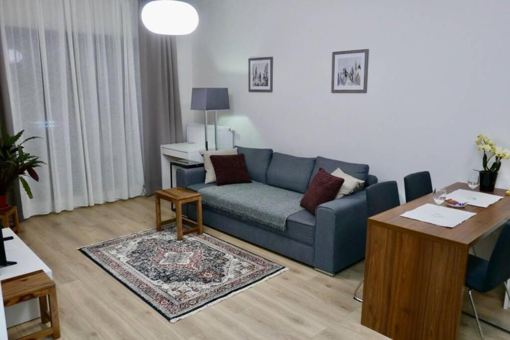 Sarmacka Apartment in Wilanow