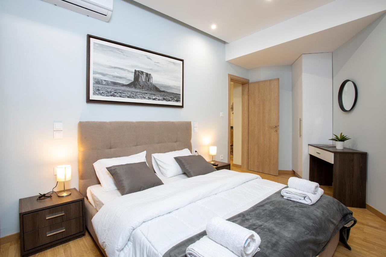 Stylish & Luxurious Renovated Apartment
