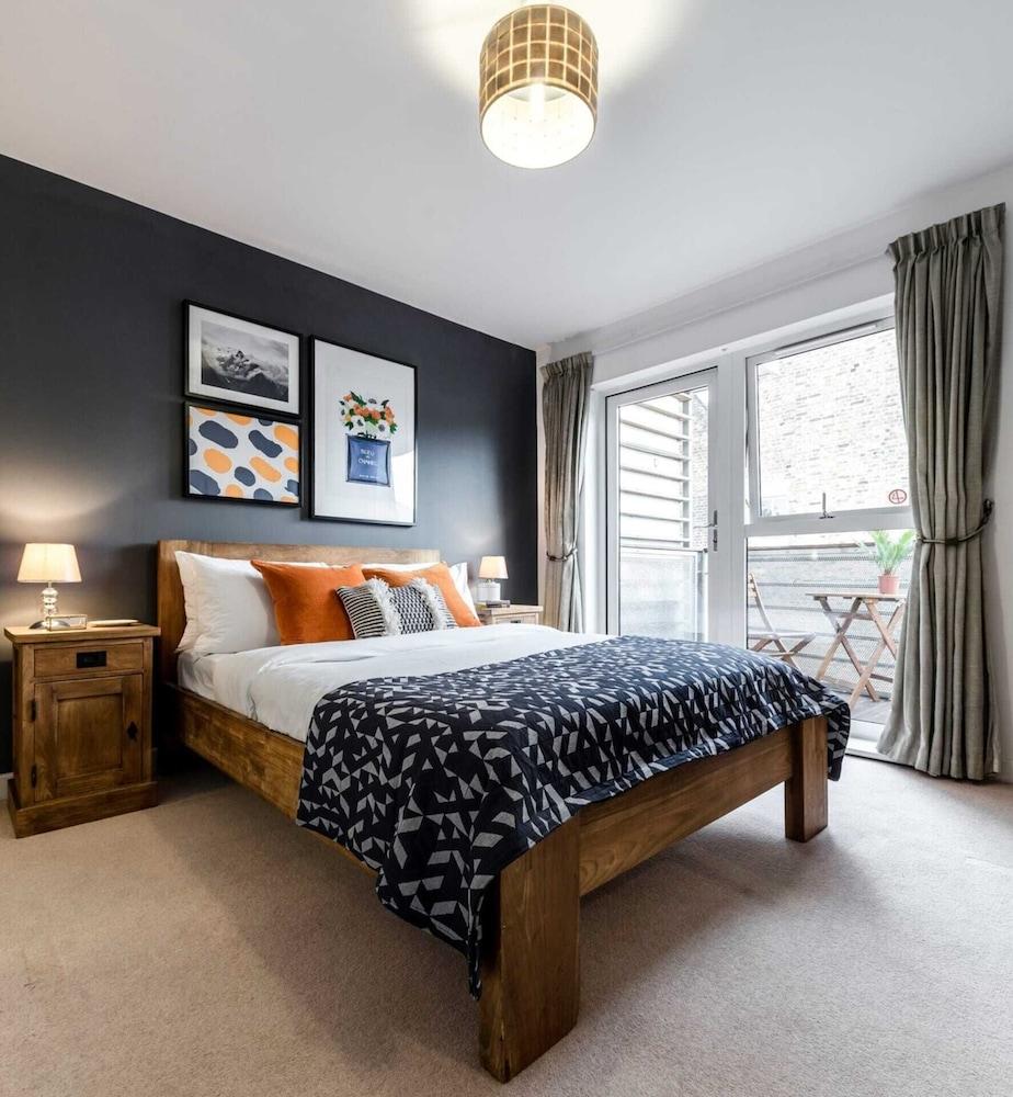 Modern Flat - 2 Bed 2 Bath Nr Farringdon