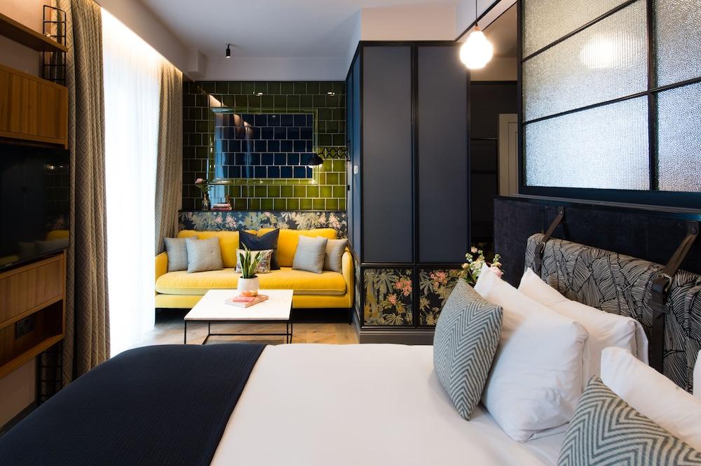 Clayton Hotel City of London 2