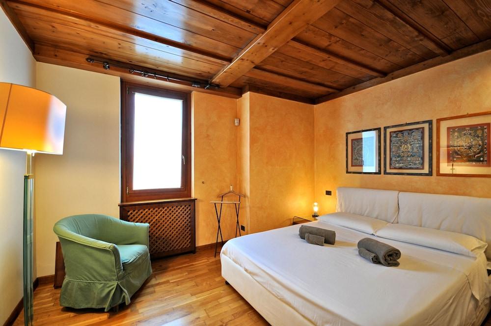 Crotto Polirolo - Lake Como Terrace 1