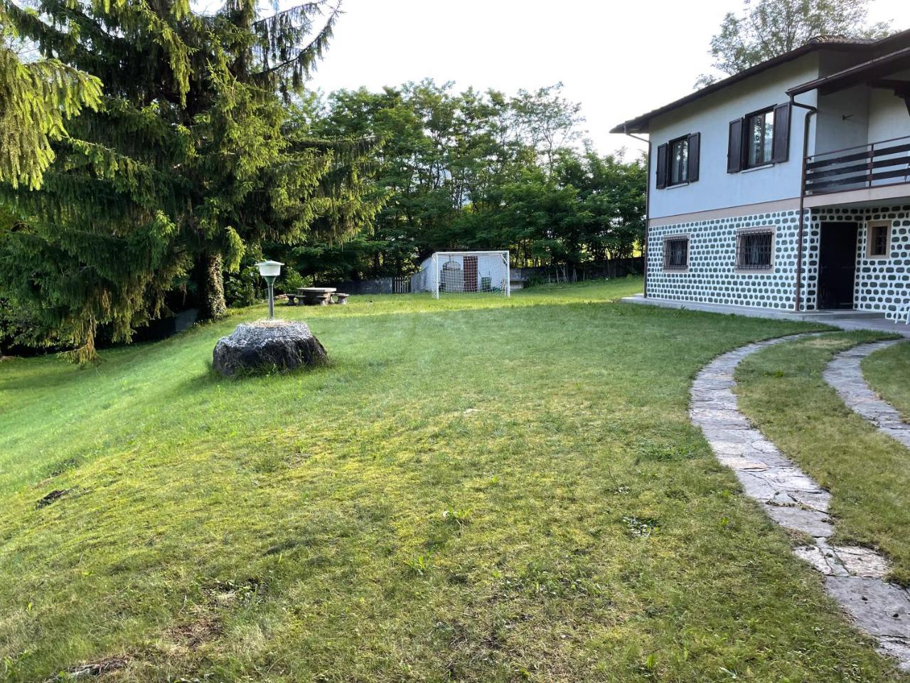 Villa Colico Laghetto 1