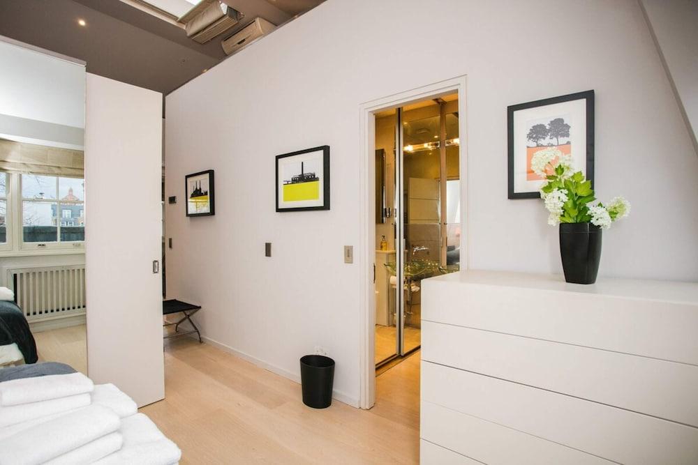 Bright And Modern 1 Bedroom Flat Knightsbridge 2