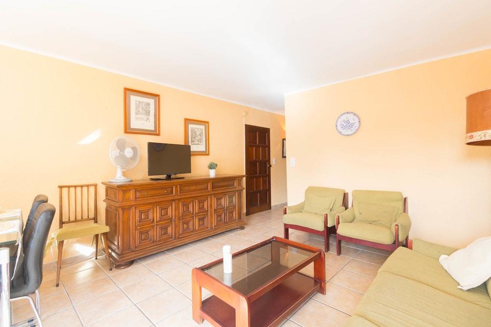 Apartamento Corcega Ref. 1066  by Iberplaya