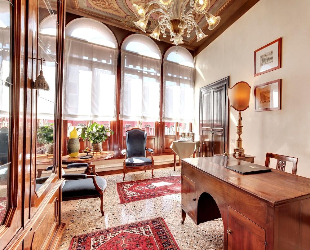 Palazzo Schiavoni Residenza D’Epoca 1