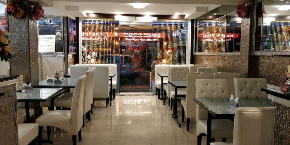 Kk11 Boutique Inn