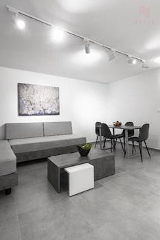 Consul Apartment Nilie Hospitality Mgmt