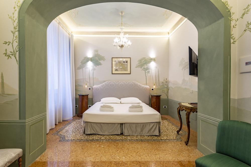 Villa Tortorelli 2