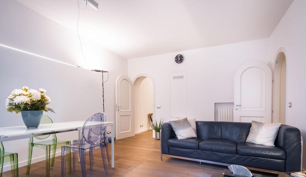 Como Design Apartment