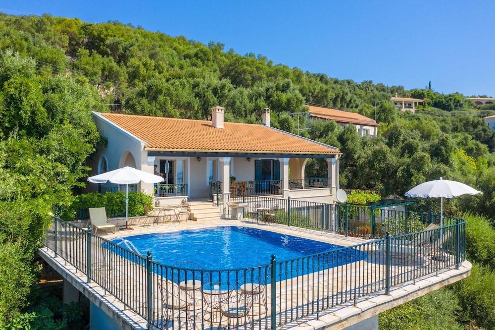 Villa Elpida Private Pool Walk To Beach Sea Views a C Wifi Car Not Required - 2423