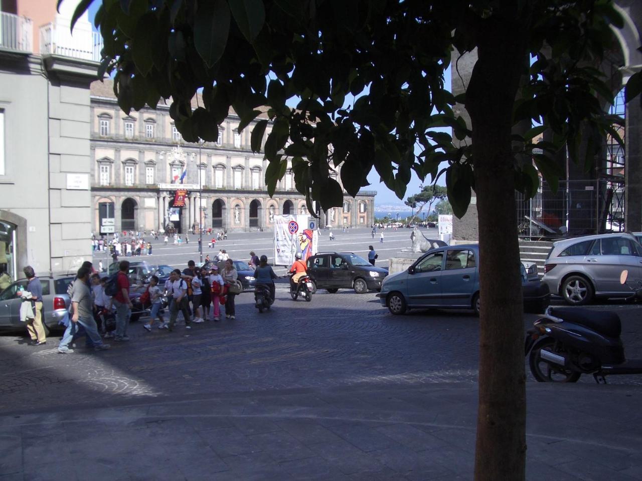 Serra Casa Vacanza a Piazza Del Plebiscito