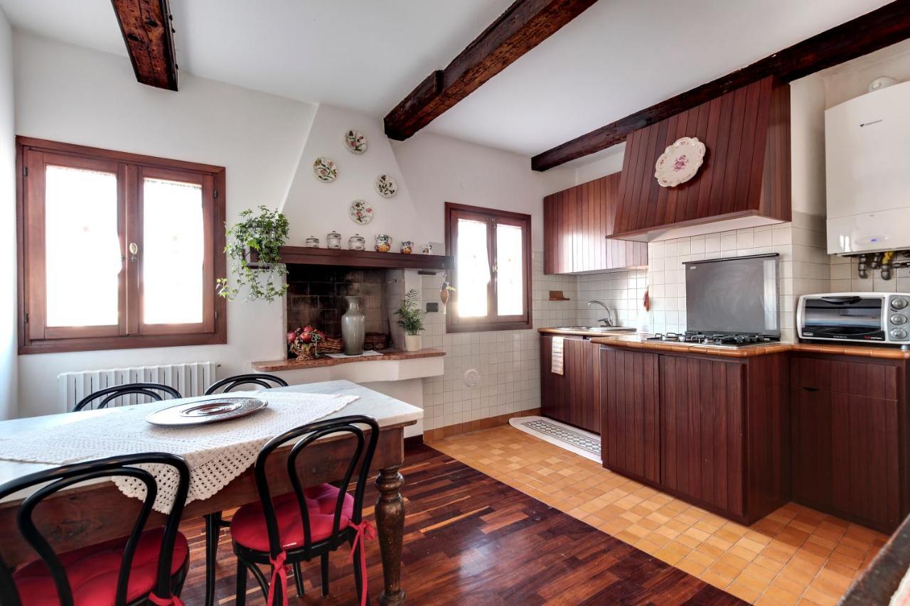 Ca' Badoer East Studio 2