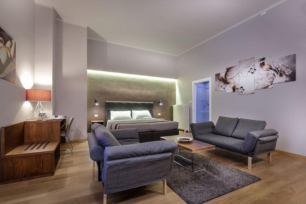 Antico Centro Suites