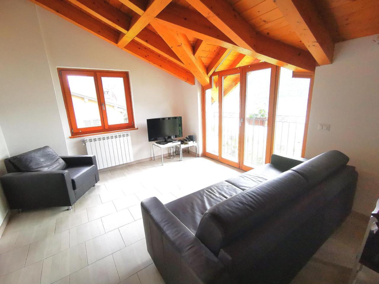 Ferienwohnung Mit Aussicht 1