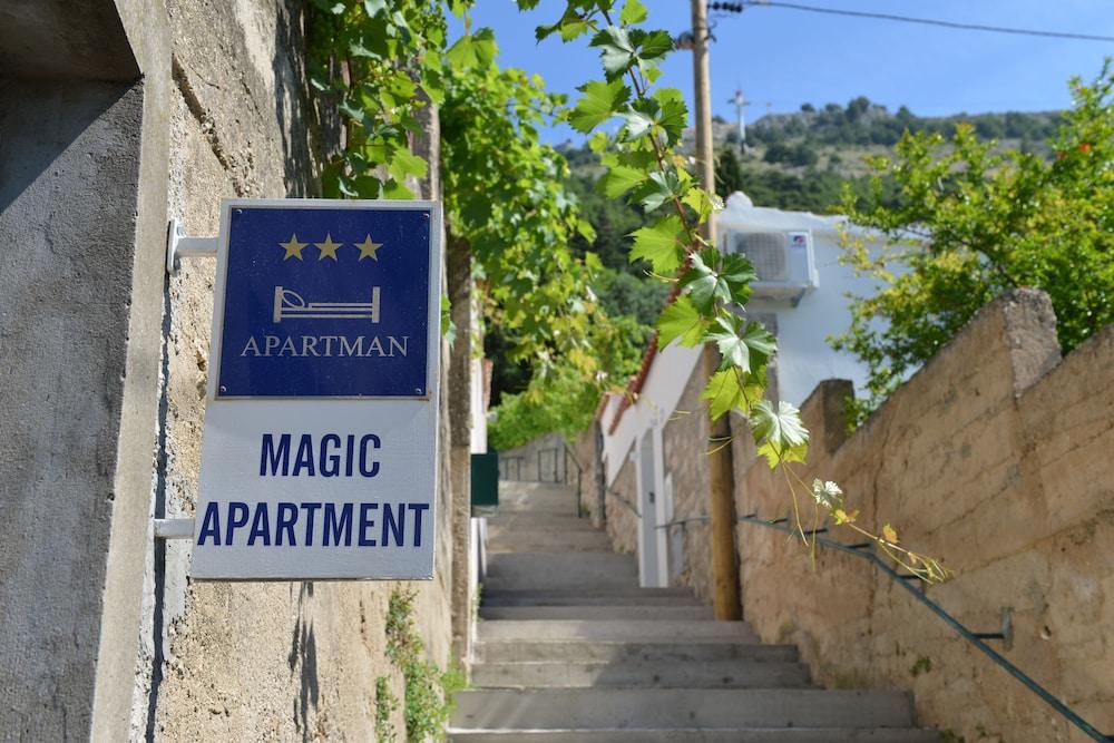 Apartment Magic