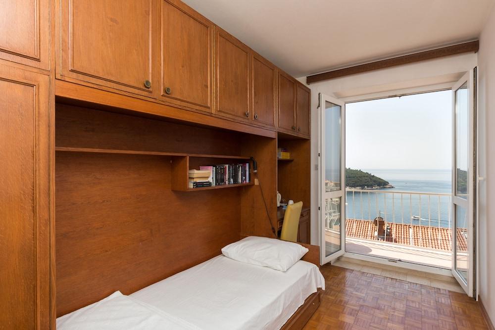 Beautiful Nest Rooms 2