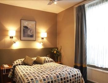 Sidney Hotel London Victoria 1