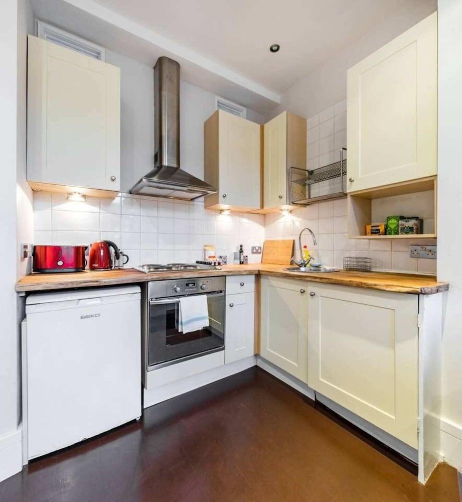 Chic 1 Bed W Rooftop Terrace, 1 Stop To Paddington 2