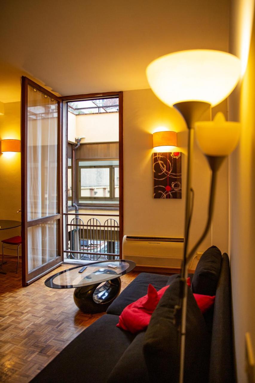 Darling Apartment with Stunning Views on Duomo 2