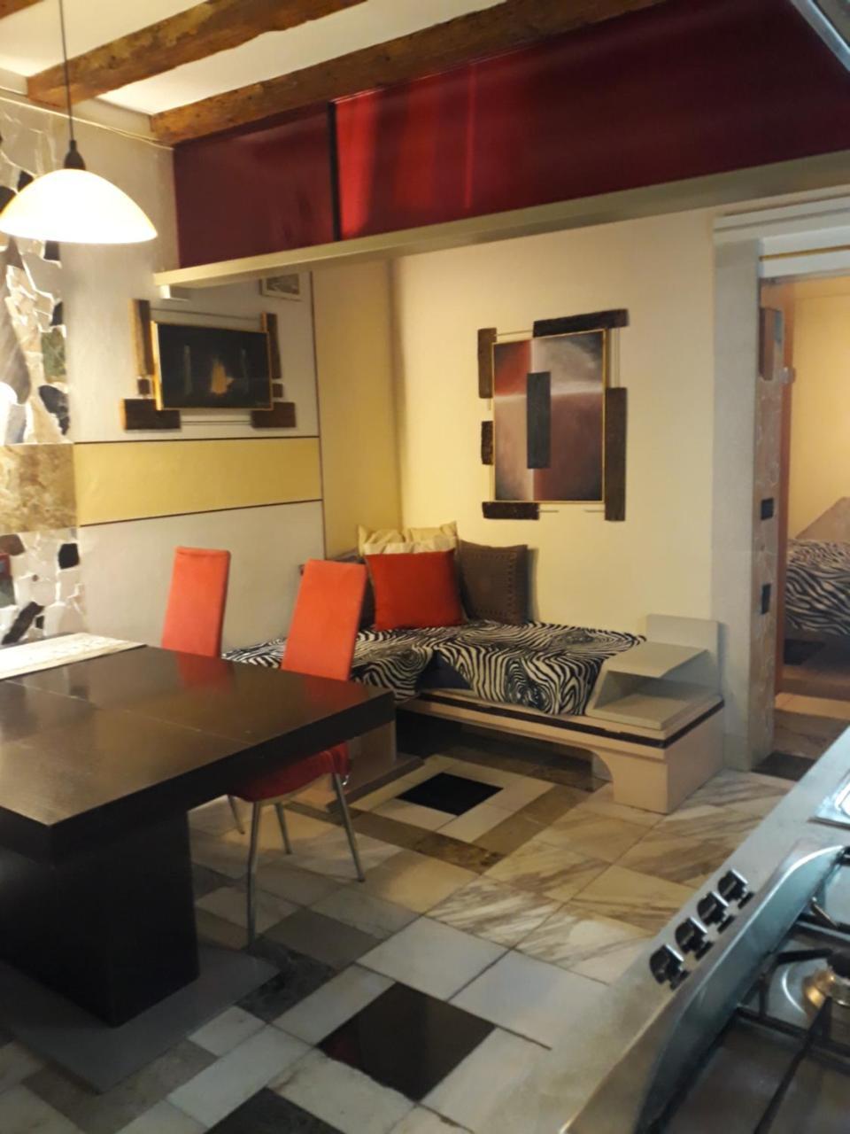 Tiepolo's Apartment 2
