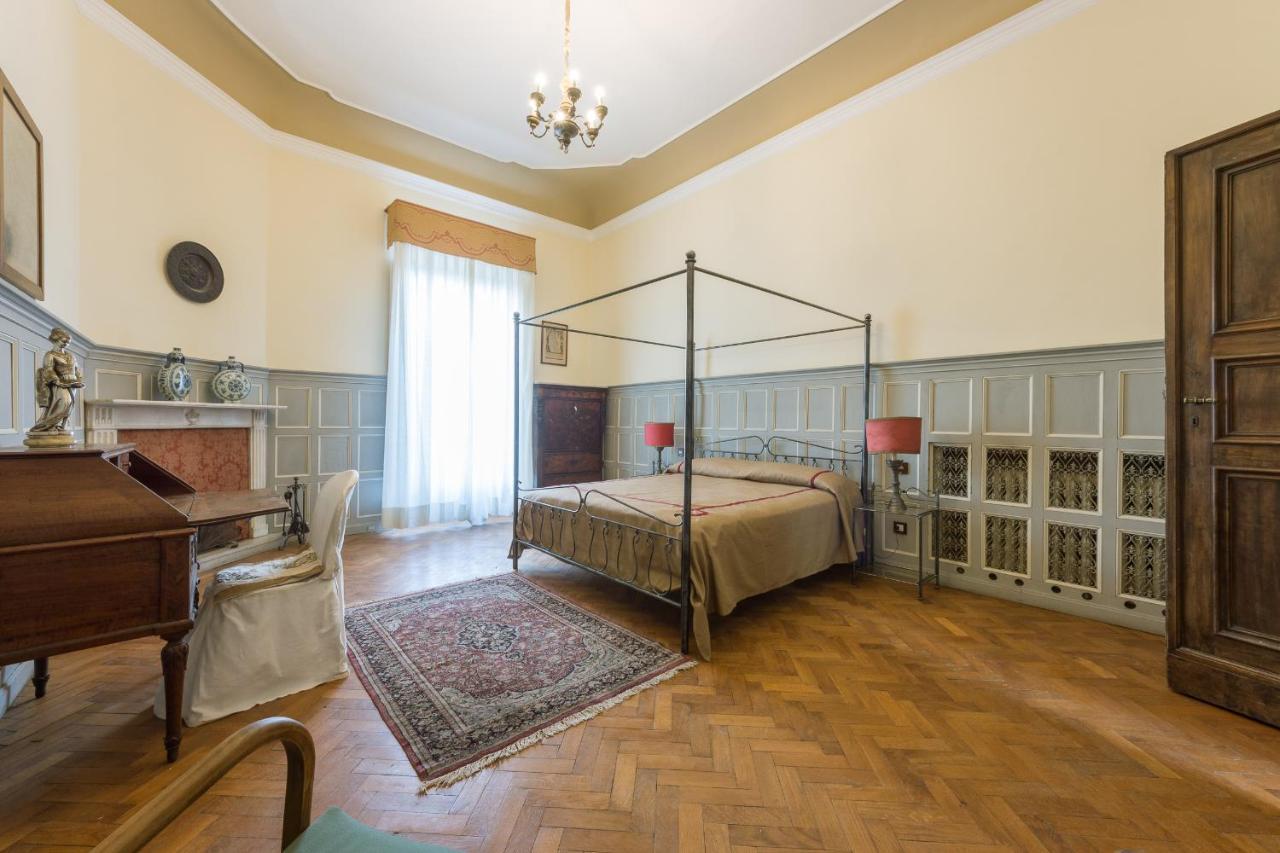 4bdrm Elegant Apartm in Private Estate, Shared Swimmingpool, Maze Garden 2