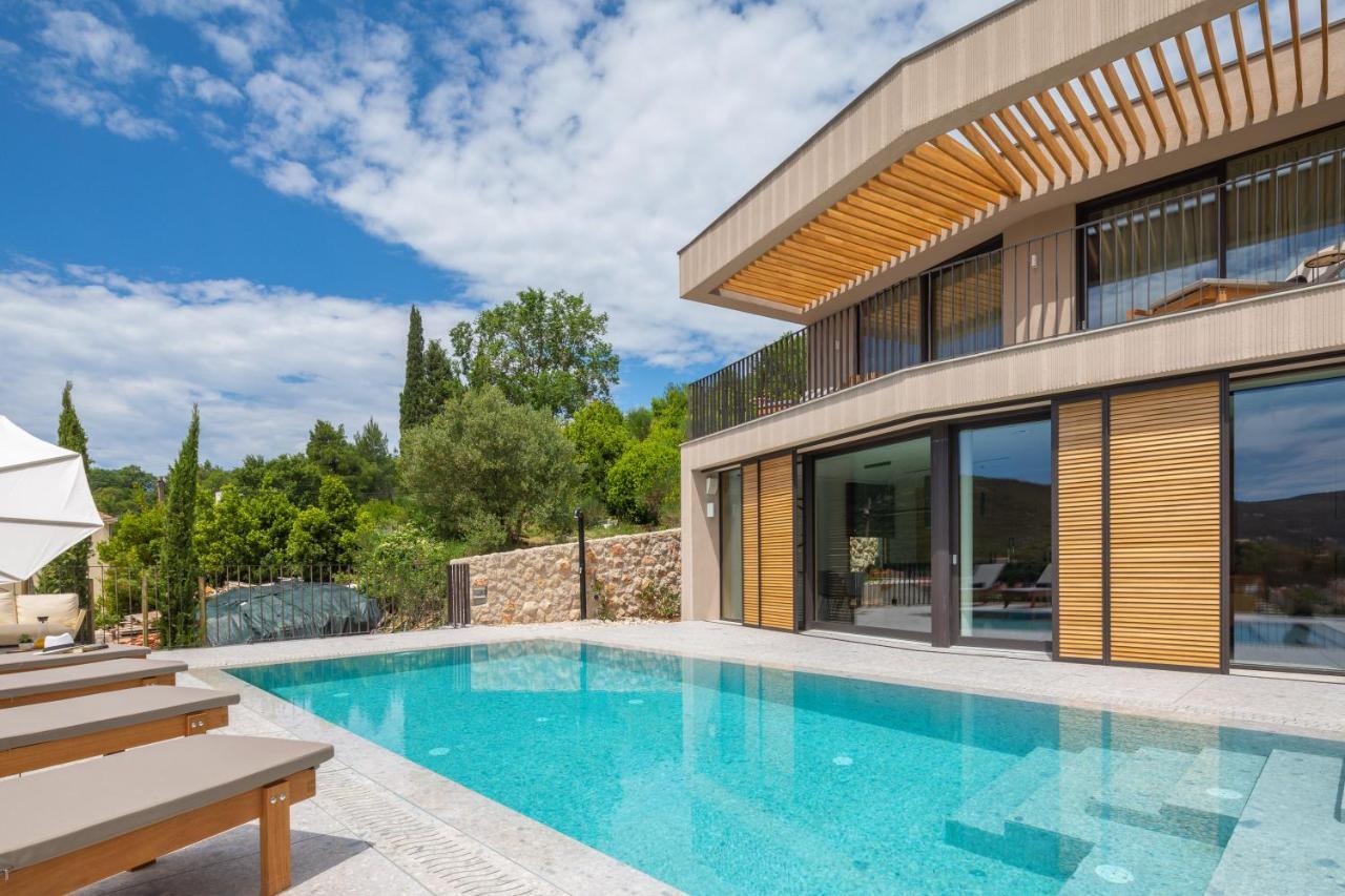Palazzo Vimbula - Five Star Luxury Villa 2