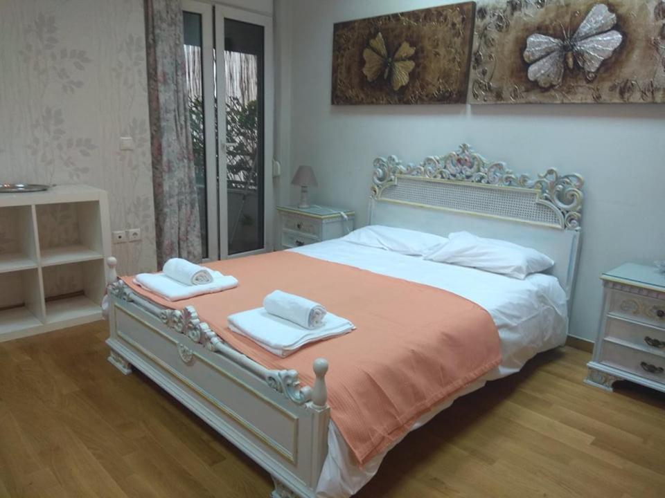 House in Athens - Center